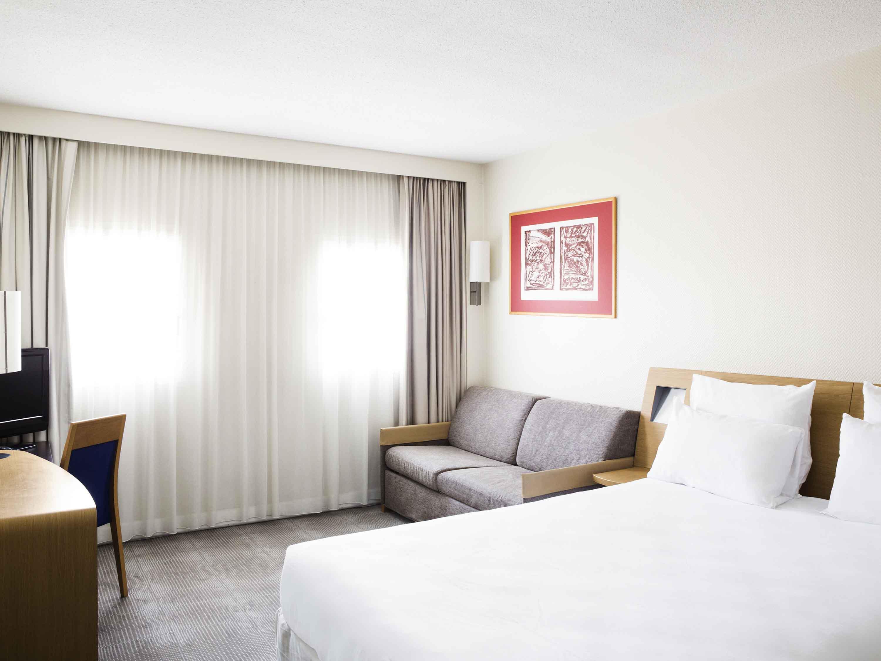 Novotel Paris Suresnes Longchamp Eksteriør bilde