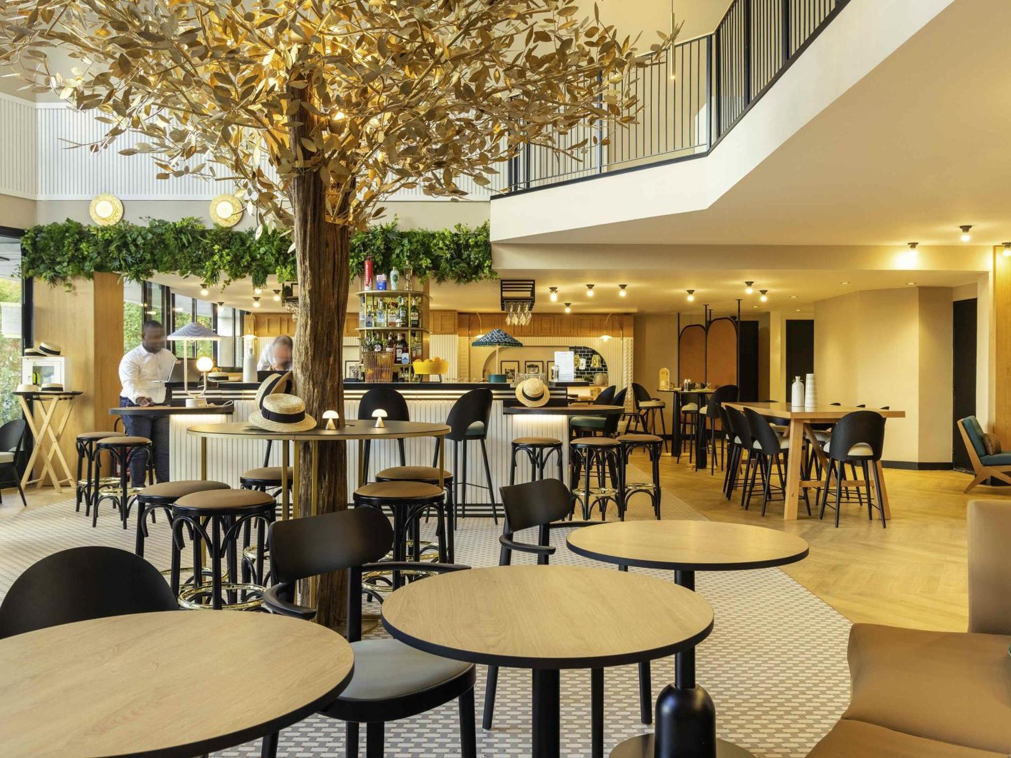 Novotel Paris Suresnes Longchamp Eksteriør bilde
